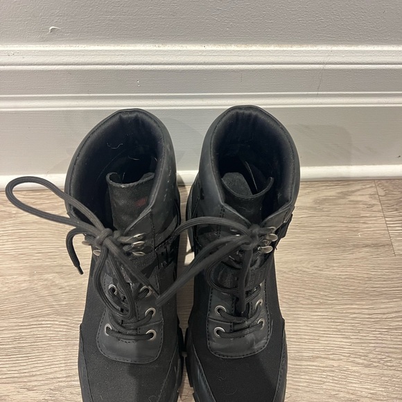 Redtop chunky combat boots - Picture 2 of 5